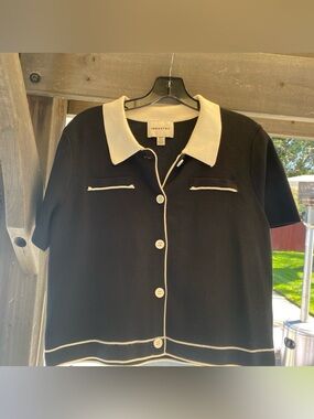 Industry Black Short-Sleeve Button Cardigan with Cream Trim SZ M Xlnt